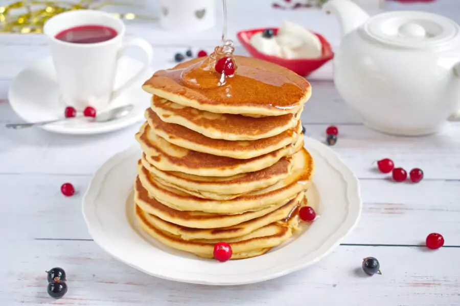 Cracker Barrel-Style Pancakes