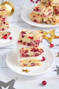 Cranberry Christmas Cake