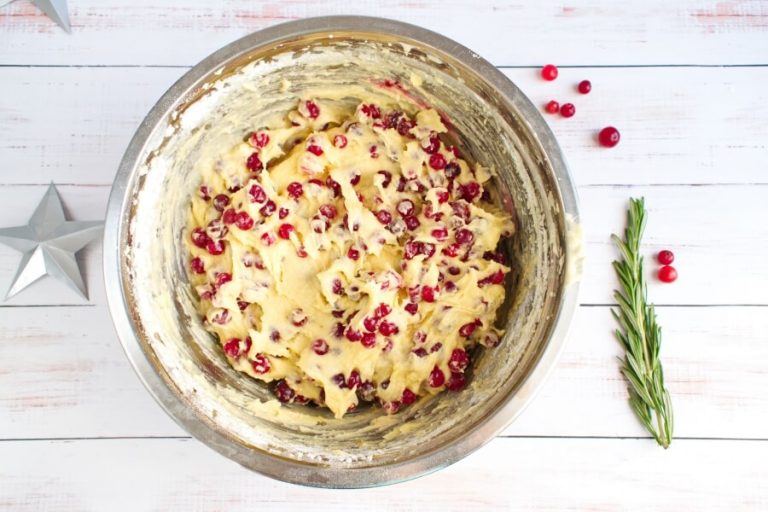 Step 5 - Cranberry Christmas Cake