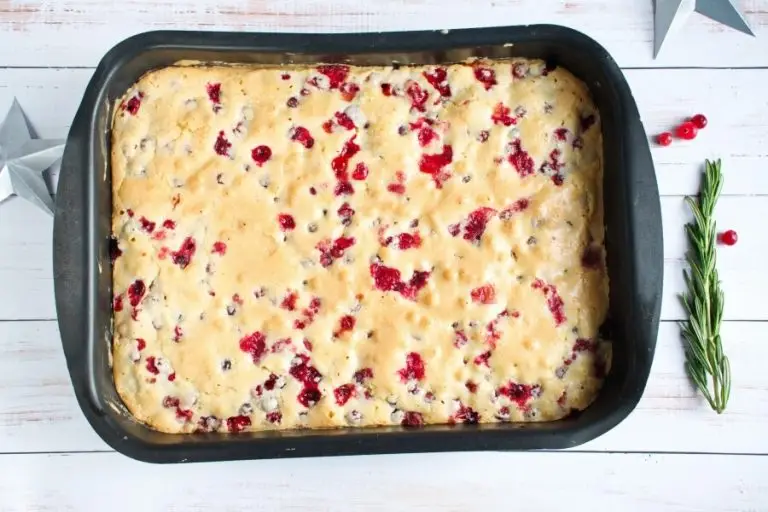 Step 7 - Cranberry Christmas Cake