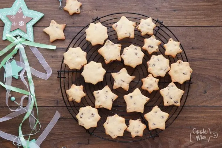 Step 9 - Cranberry Shortbread Stars