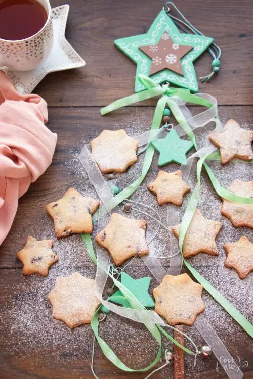 Cranberry Shortbread Stars