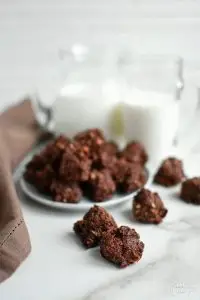 Easy Chocolate Haystacks