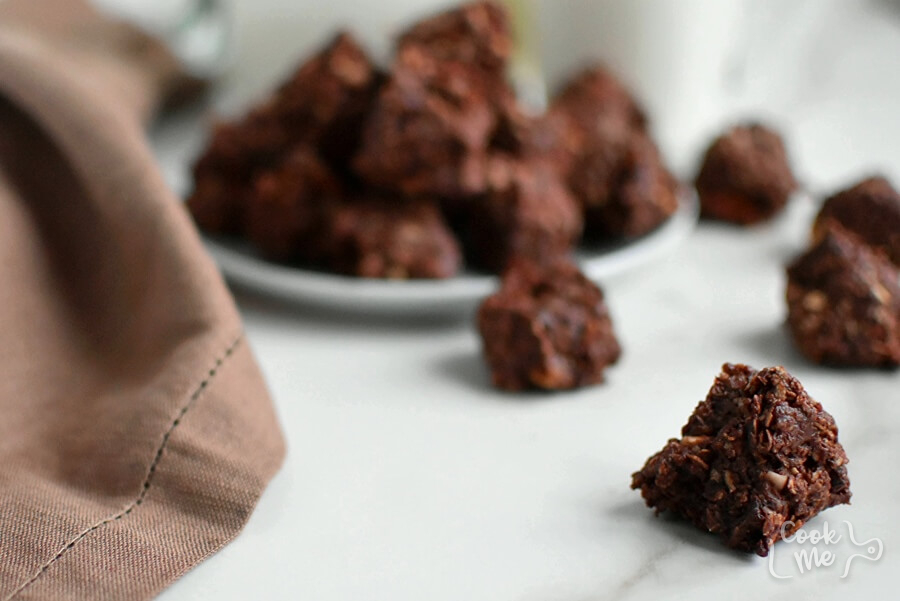 Easy Chocolate Haystacks