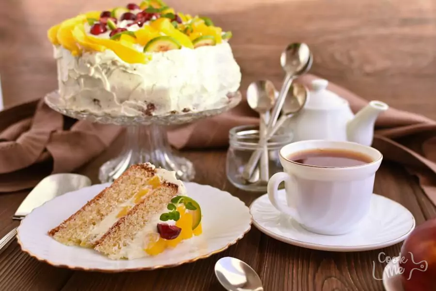 Easy Thai Mango Cake