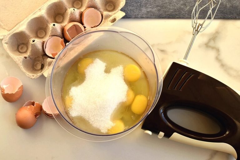 Step 2 - Easy Thai Mango Cake