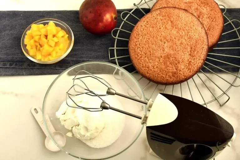 Step 6 - Easy Thai Mango Cake