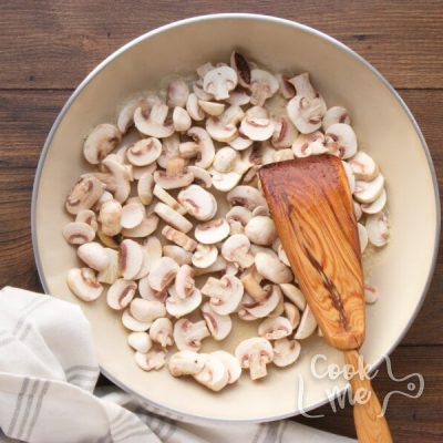 Easy Veal Marsala with Mushrooms recipe - step 6
