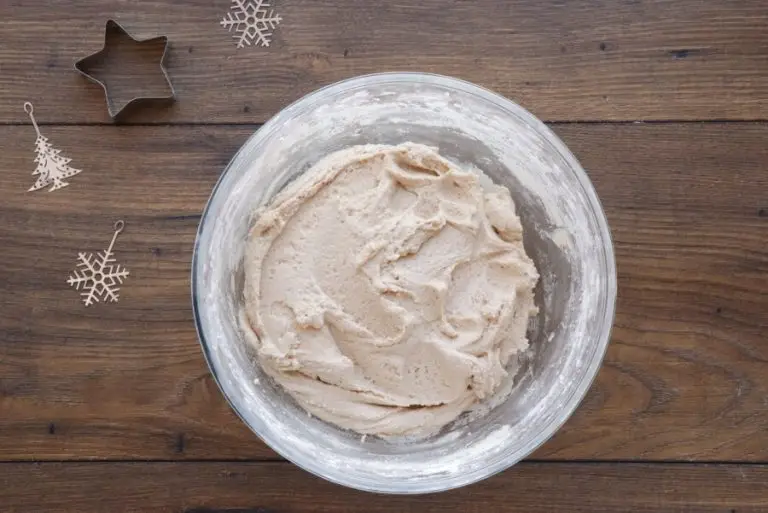 Step 4 - German Cinnamon Star Christmas Cookies