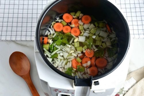 Instant Matzo Ball Soup Recipe - Cook.me Recipes