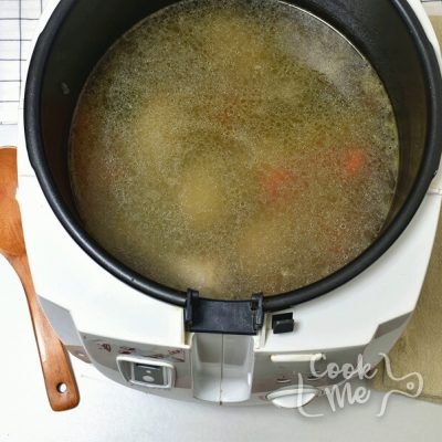 Instant Matzo Ball Soup recipe - step 1