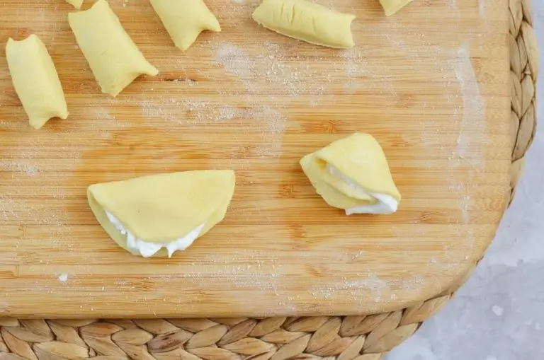 Step 8 - Meringue Shell Cookies (Rakushki)
