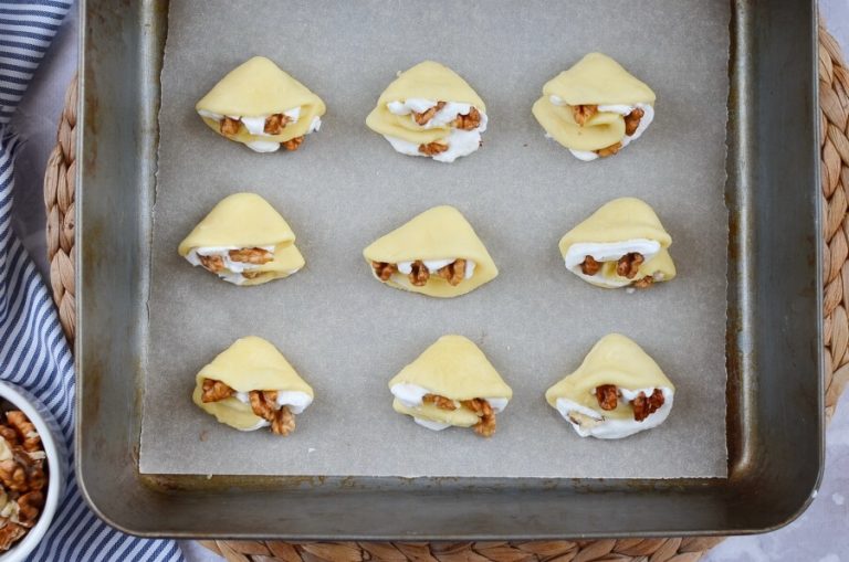 Step 9 - Meringue Shell Cookies (Rakushki)