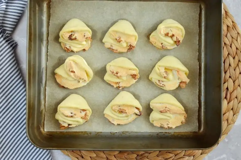 Step 10 - Meringue Shell Cookies (Rakushki)