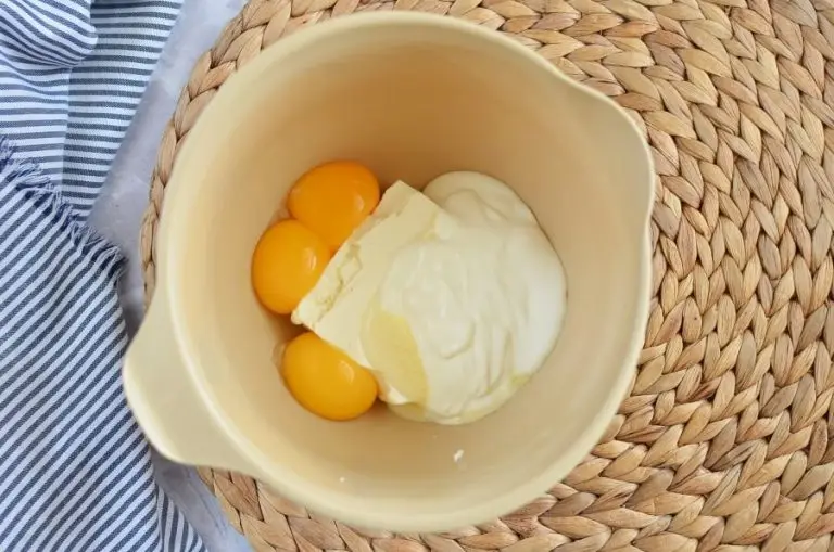 Step 2 - Meringue Shell Cookies (Rakushki)