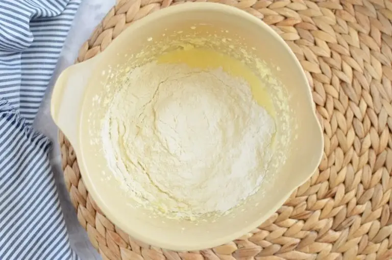 Step 3 - Meringue Shell Cookies (Rakushki)