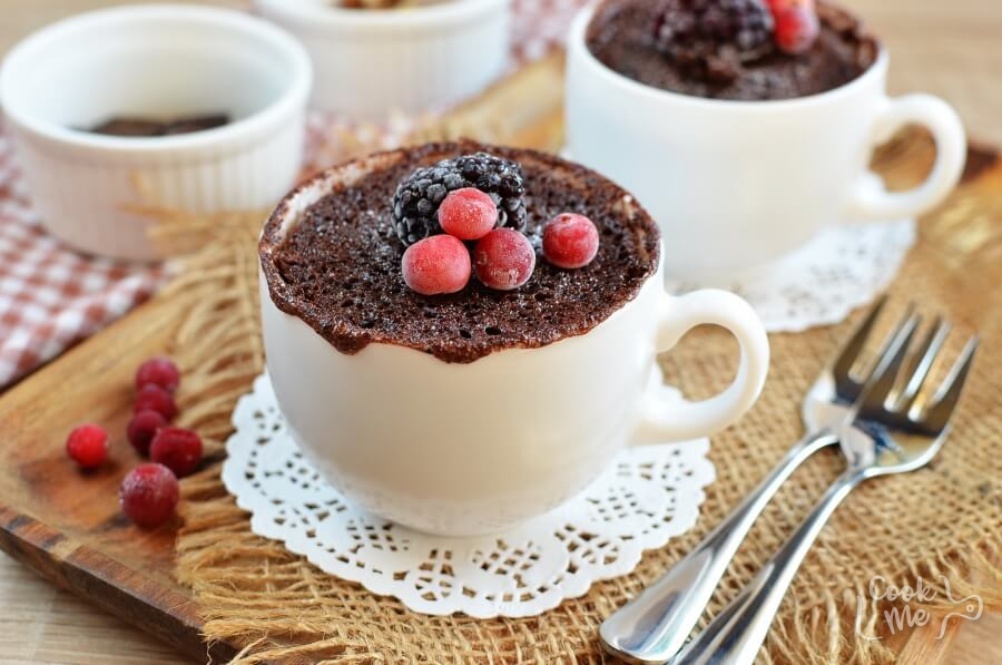 How to serve Molten Chocolate Mug Cake