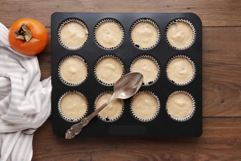 Step 7 - Persimmon Cupcakes