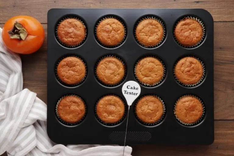 Step 7 - Persimmon Cupcakes