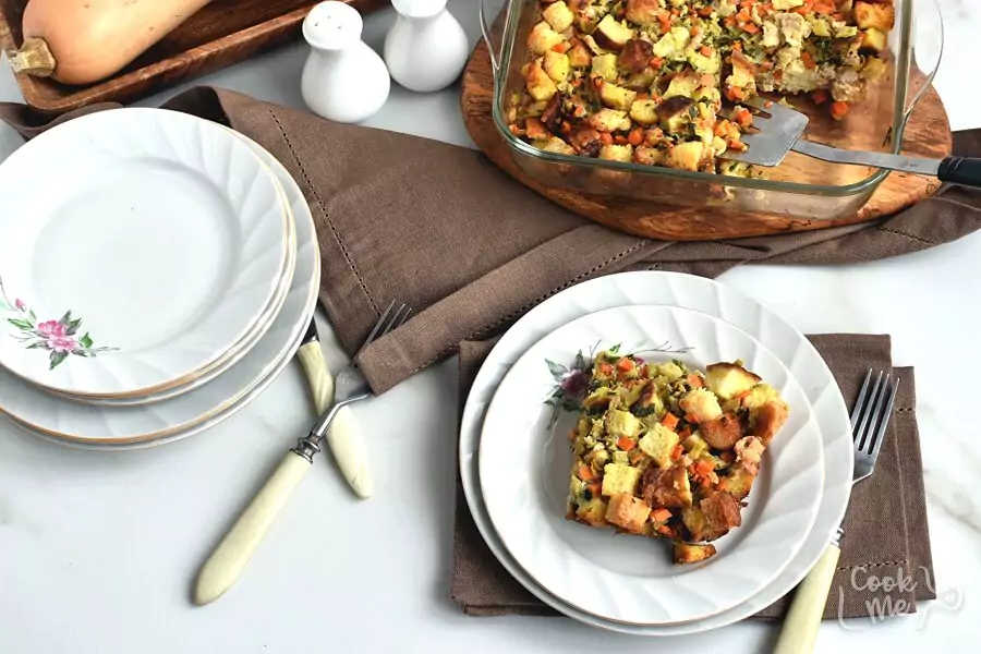 Pretzel and Sausage Stuffing