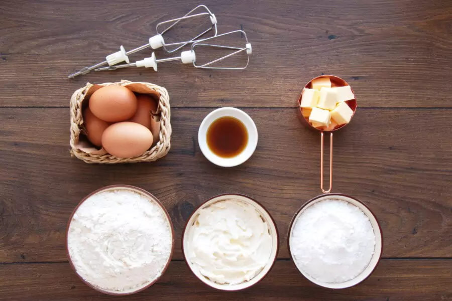 Ingredients for Quick and Easy Chess Squares