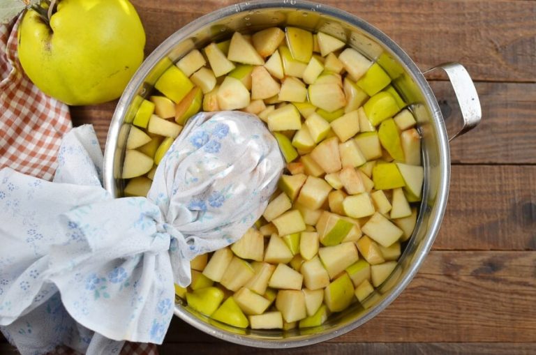 Step 2 - Quince Preserve