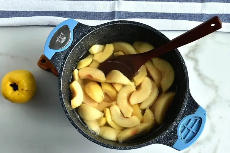 Step 3 - Quince Preserves in Syrup