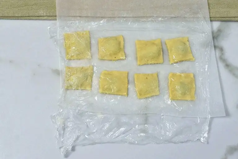 Step 8 - Pastelitos de Dulce de Leche