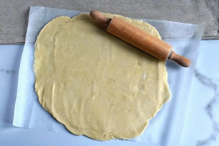 Step 5 - Pastelitos de Dulce de Leche