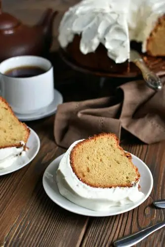Sour Cream Pound Cake
