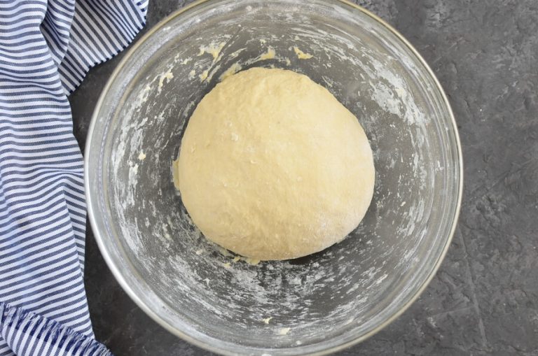 Step 5 - The Ultimate Dinner Rolls