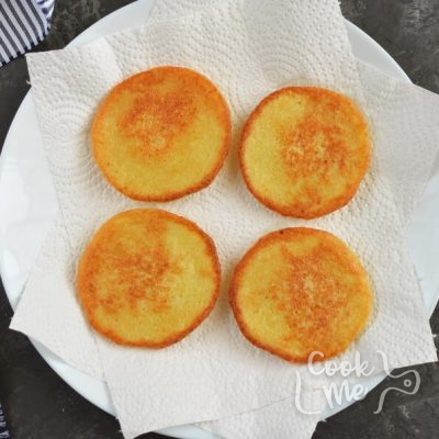 Traditional Hanukkah Potato Latkes recipe - step 6