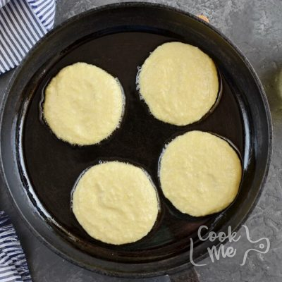 Traditional Hanukkah Potato Latkes recipe - step 6