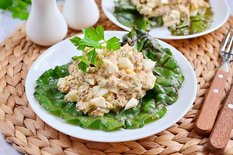 How to serve Tuna Salad with Eggs, Dill, and Red Onion