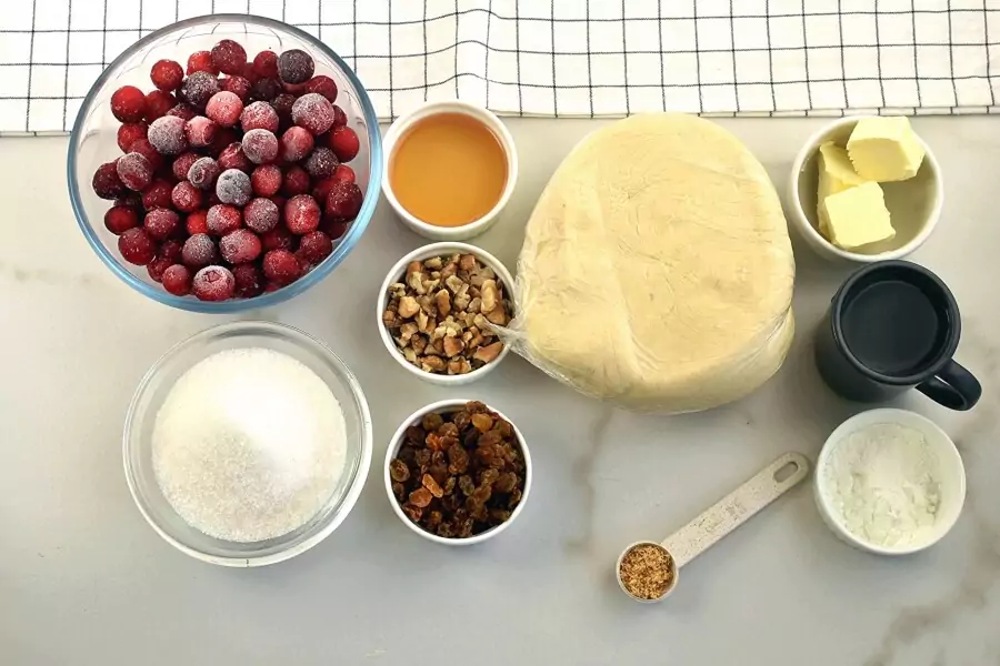 Ingredients for Walnut-Cranberry Pie