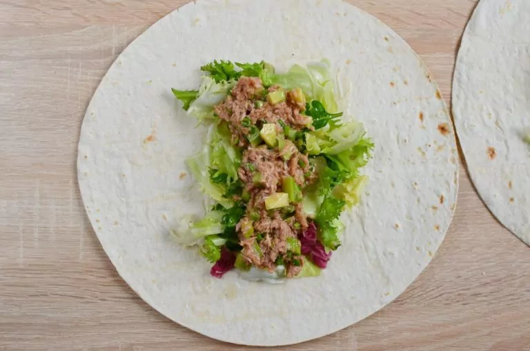 Step 3 - Avocado and Tuna Salad Wraps