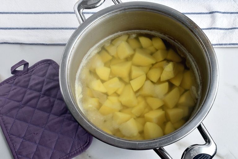 Step 5 - Baked Mashed Potatoes with Cheese