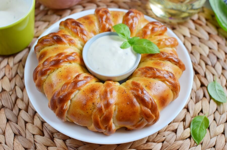 Braided Pizza Bread