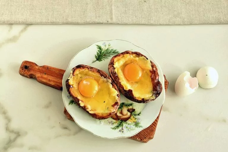 Step 6 - Breakfast Baked Potato Boat