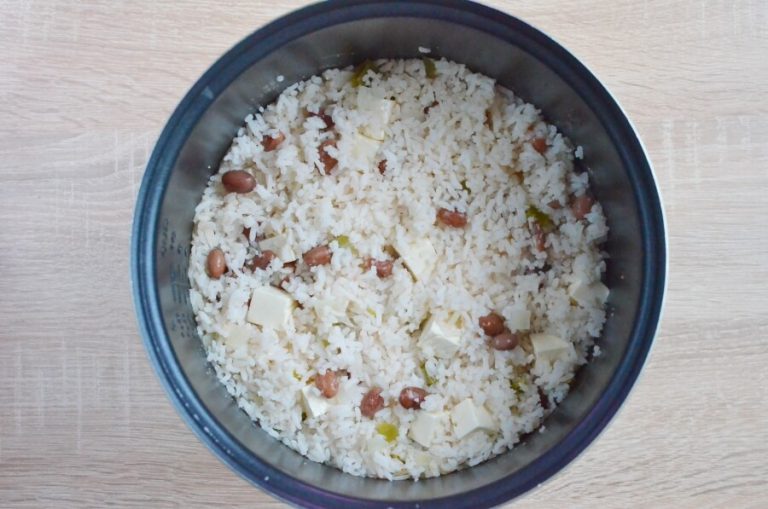 Step 3 - Chile Verde Tofu and Rice