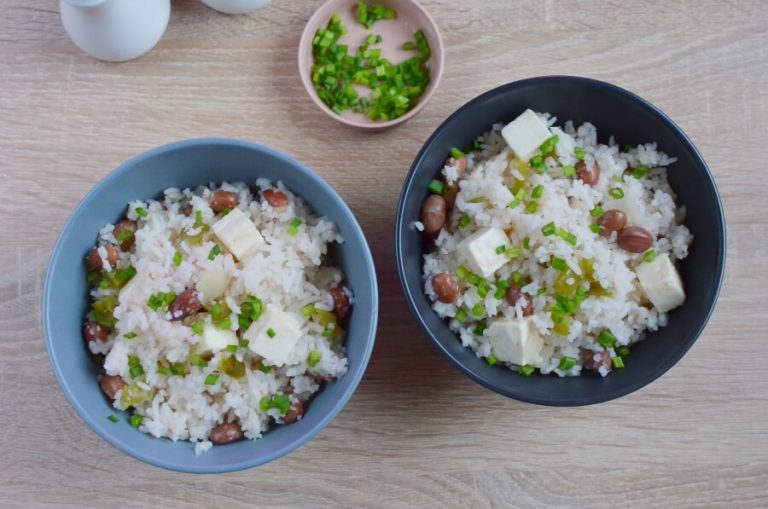 Step 4 - Chile Verde Tofu and Rice