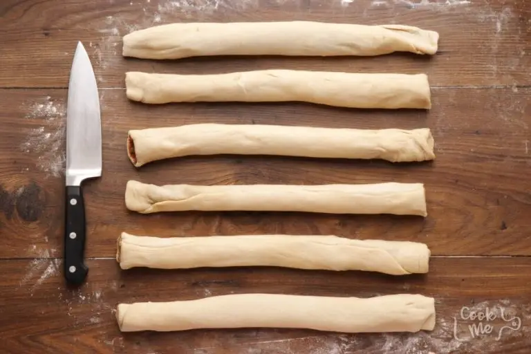 Step 7 - Christmas Bread Wreath
