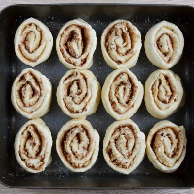 Cinnamon Rolls with Nuts recipe - step 12