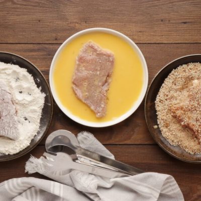 Classic Breaded Veal Cutlets recipe - step 4