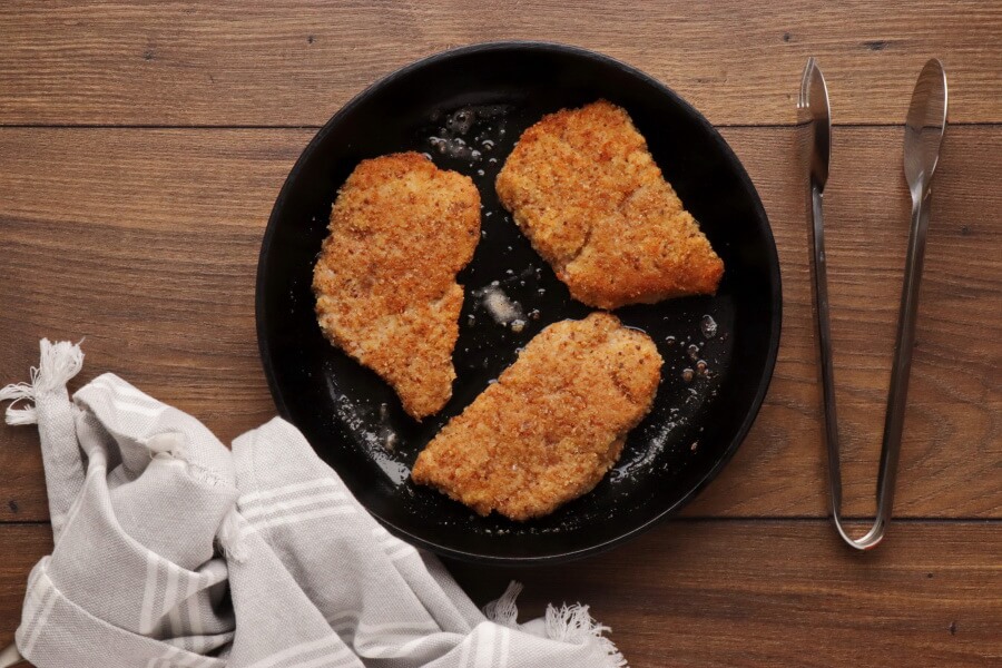 Classic Breaded Veal Cutlets recipe - step 5
