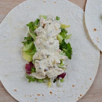 Coronation Chicken Salad Wraps recipe - step 3