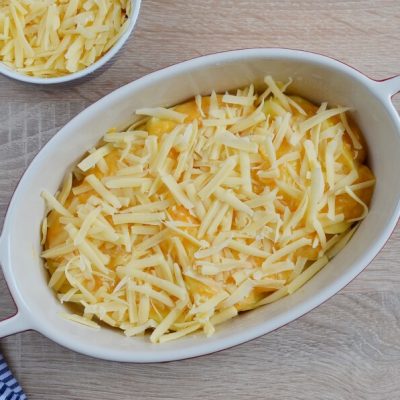 Creamy Pumpkin and Cheddar Scalloped Potatoes recipe - step 5