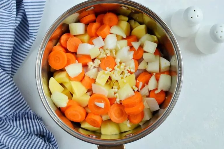 Step 2 - Crockpot Balsamic Chicken and Vegetables