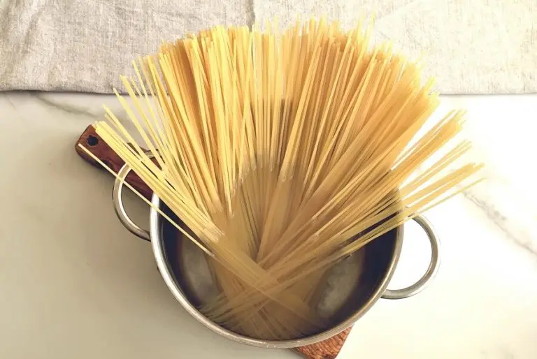 Step 1 - Filipino Spaghetti