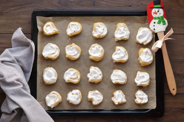 Step 7 - Finnish Meringue Cookies